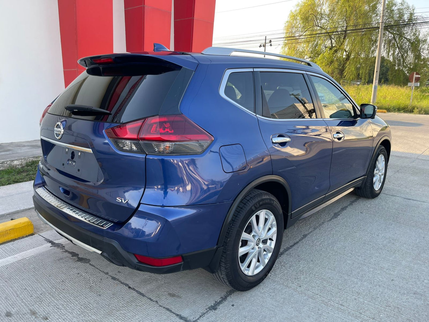 NISSAN ROGUE 2018