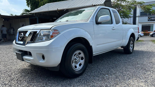 NISSAN FRONTIER 2018