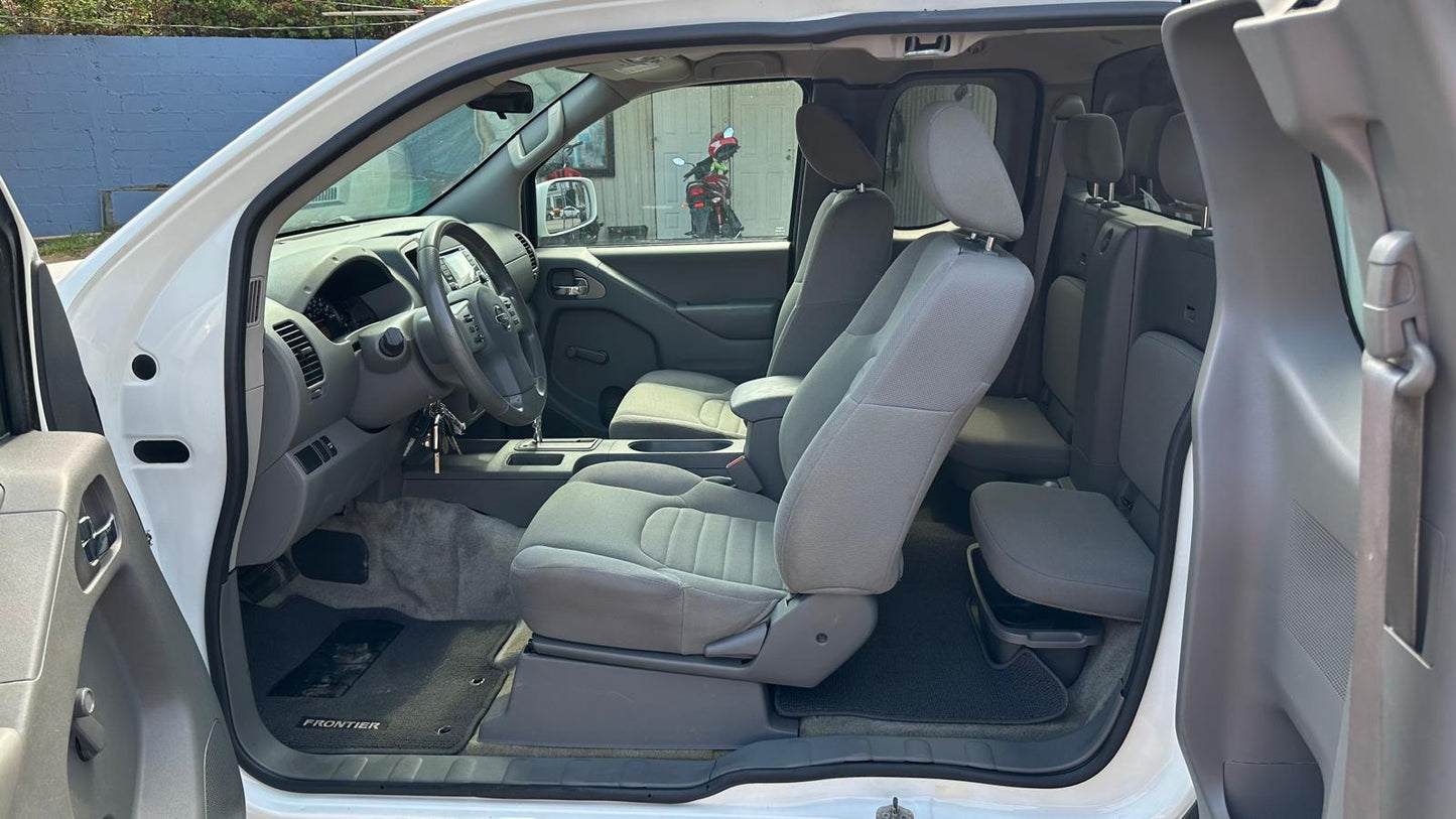 NISSAN FRONTIER 2018