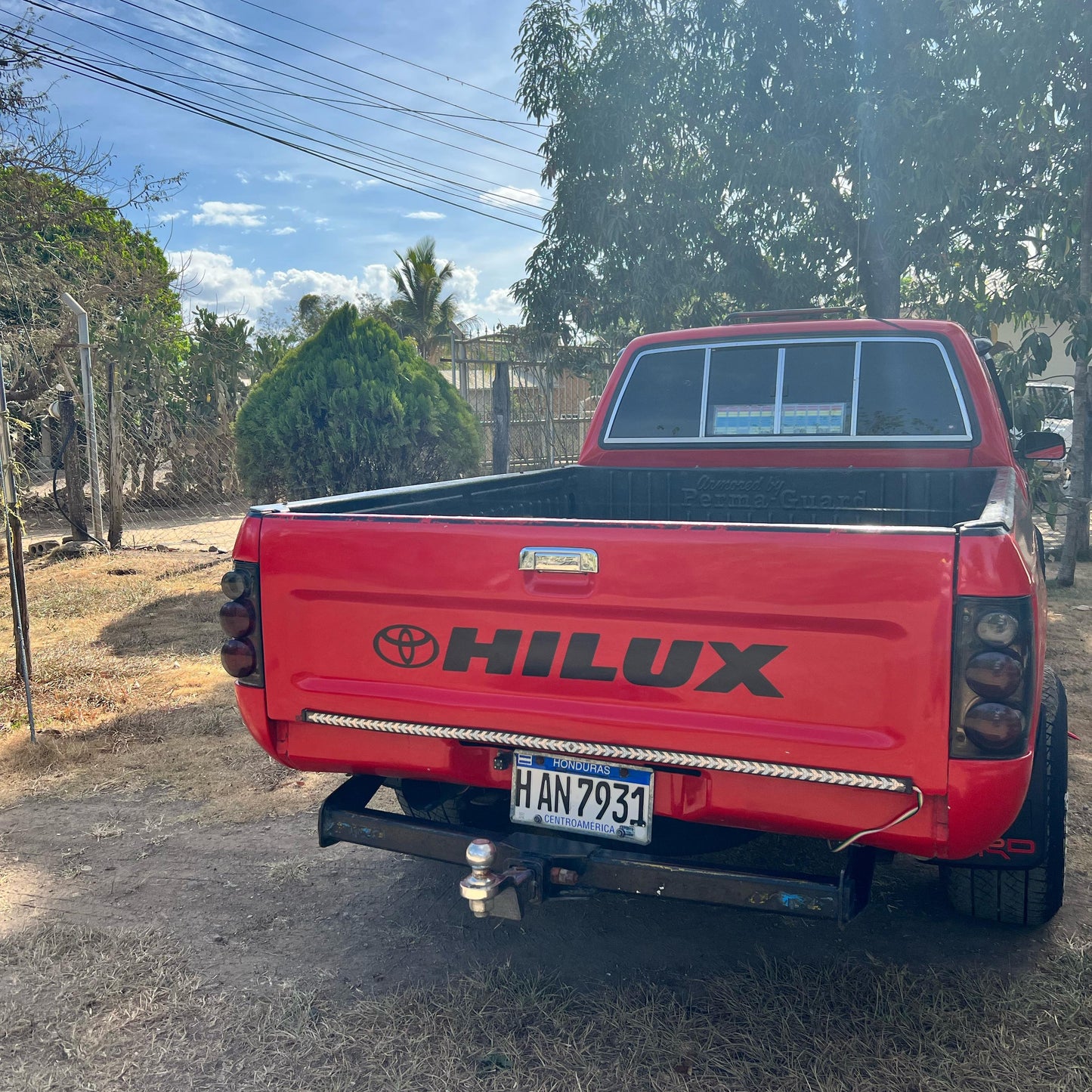 TOYOTA HILUX 22R 1993