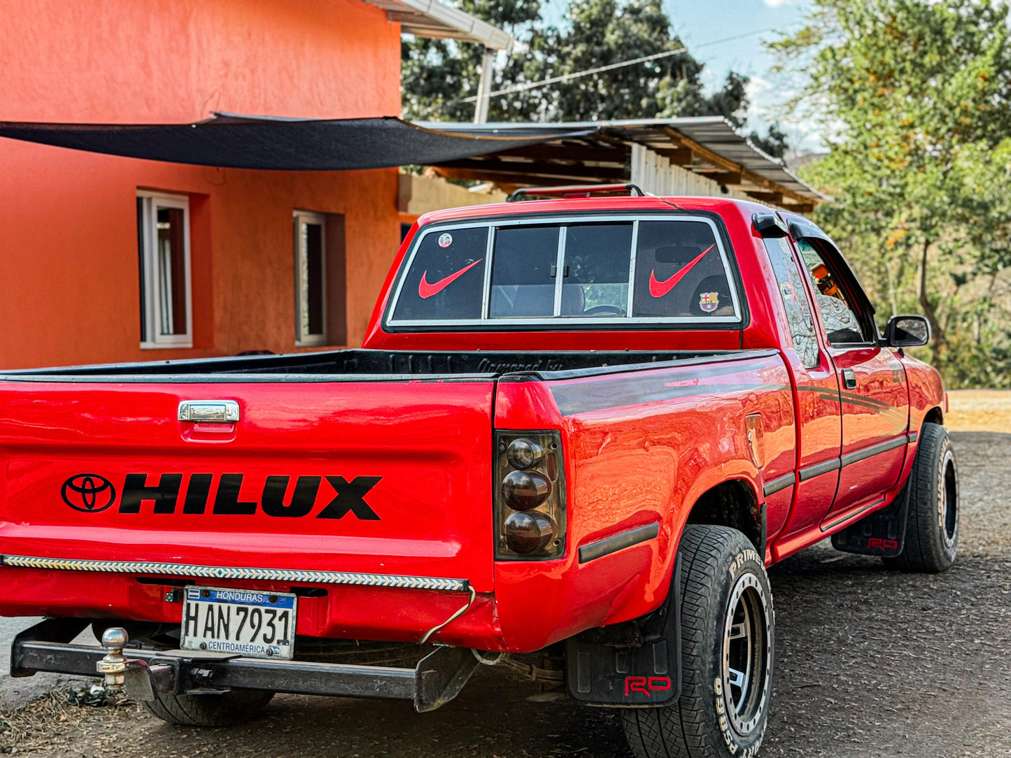 TOYOTA HILUX 22R 1993