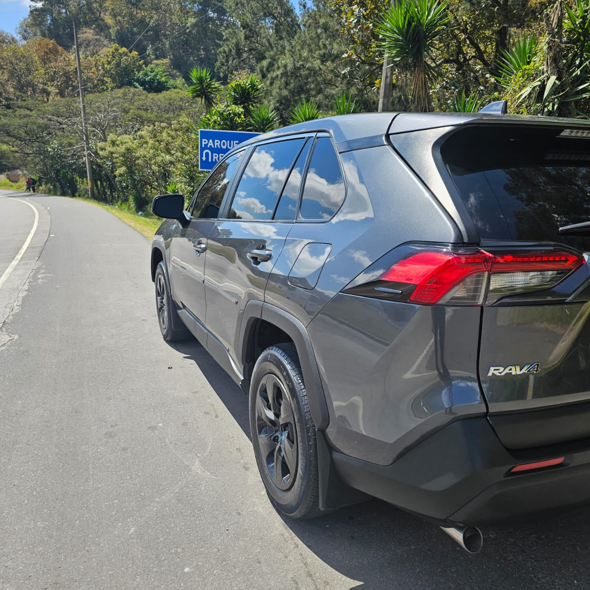 TOYOTA RAV4 2022
