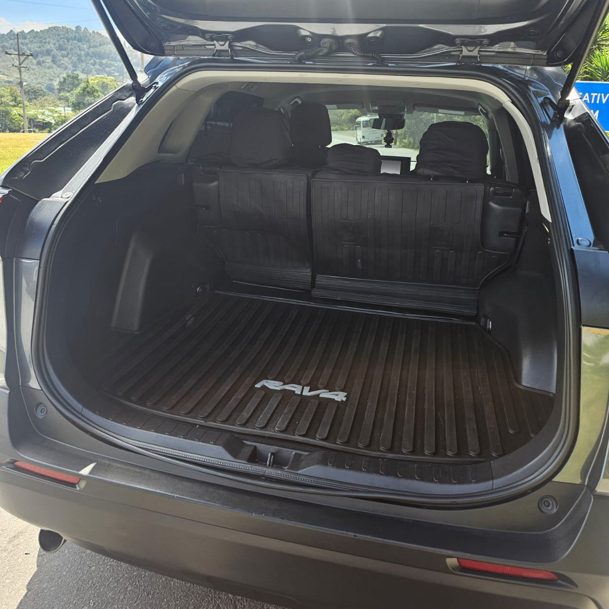 TOYOTA RAV4 2022