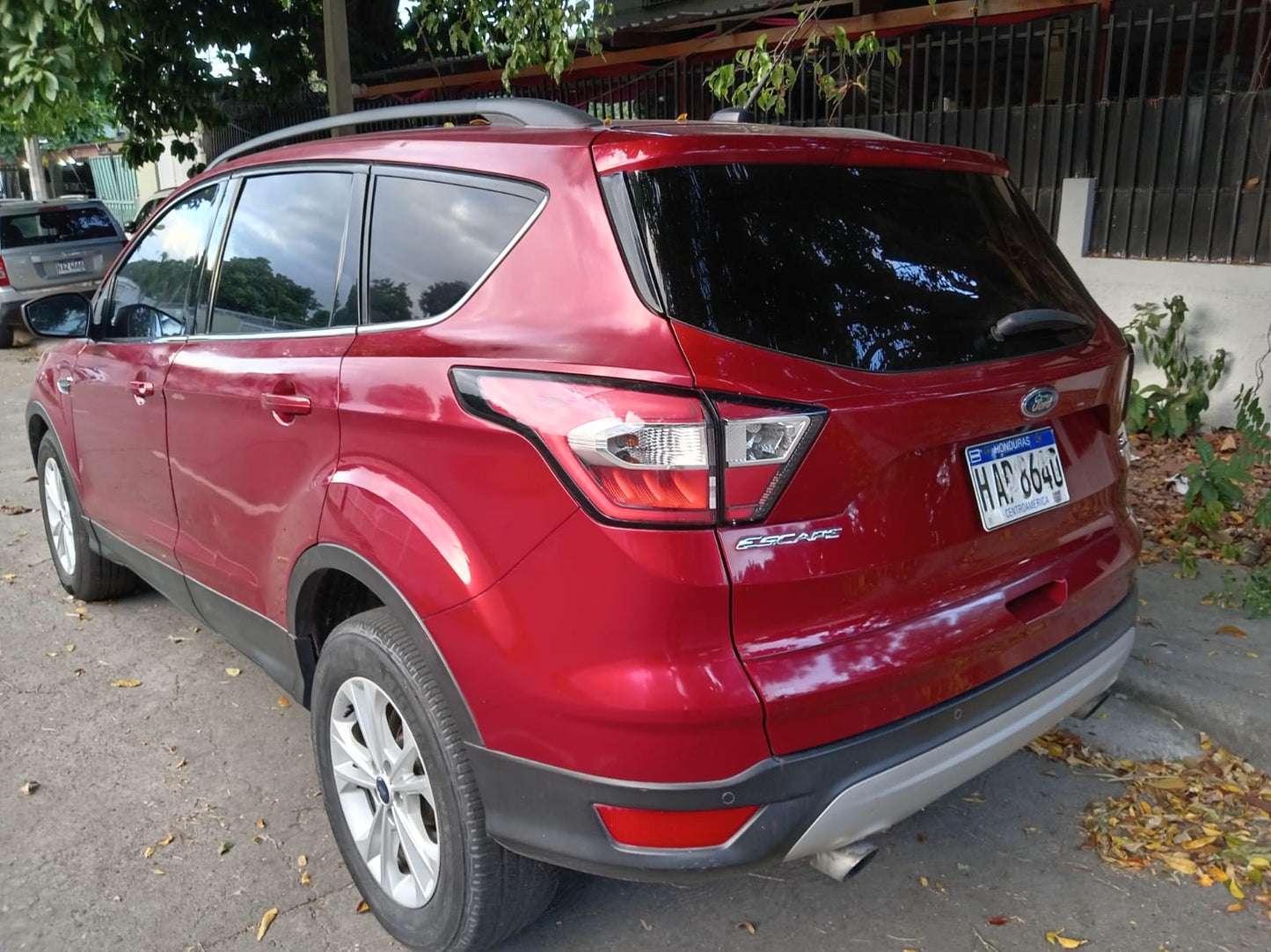 FORD ESCAPE 2017