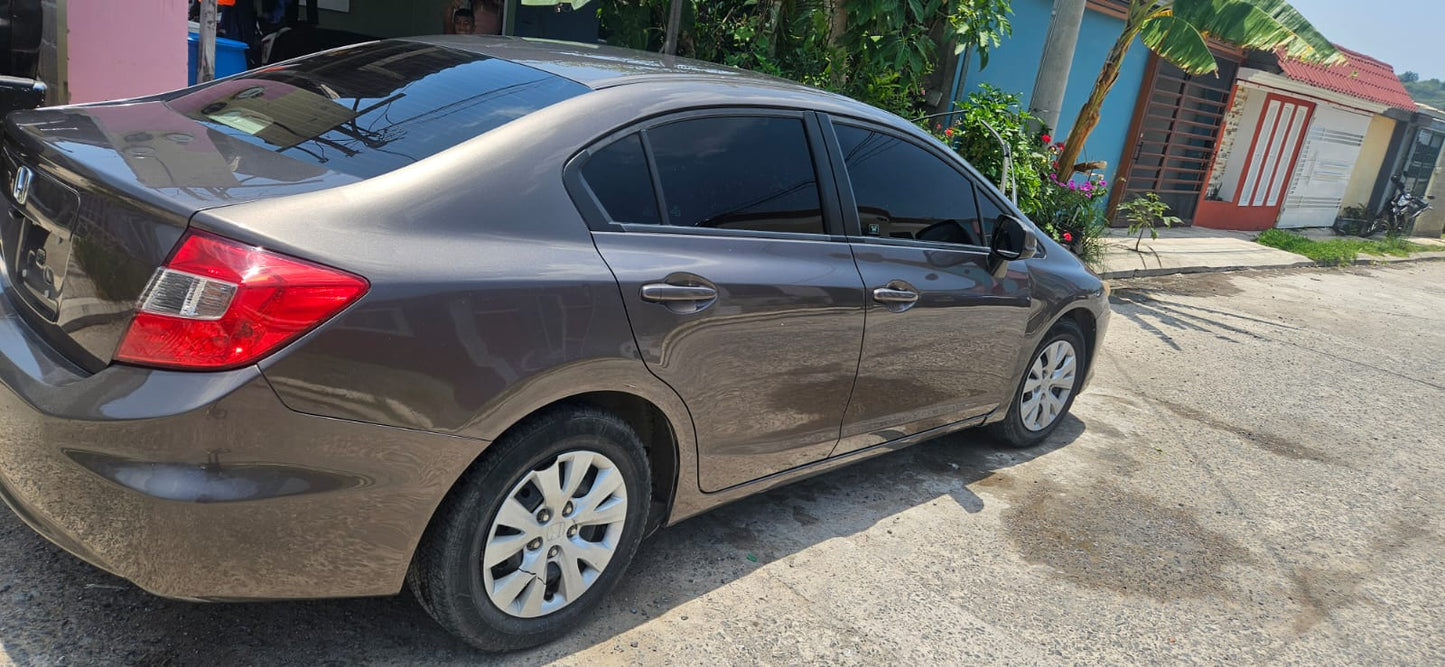 HONDA CIVIC 2012