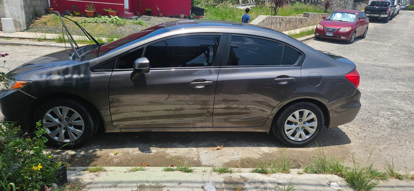 HONDA CIVIC 2012