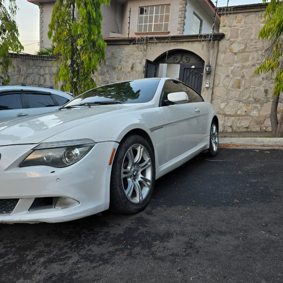 BMW 650I 2010