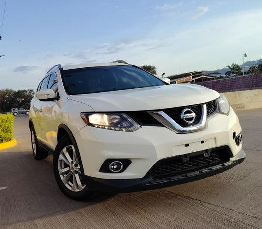 NISSAN ROGUE 2015