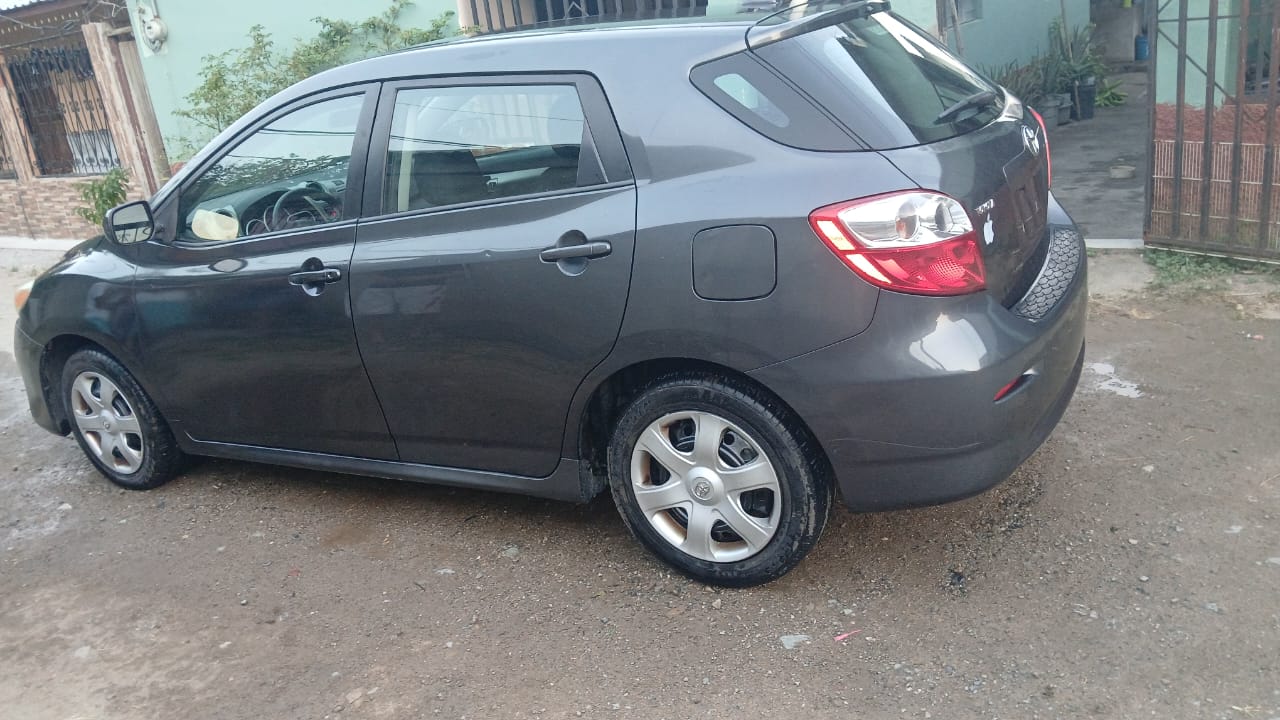 TOYOTA COROLLA MATRIX 2009
