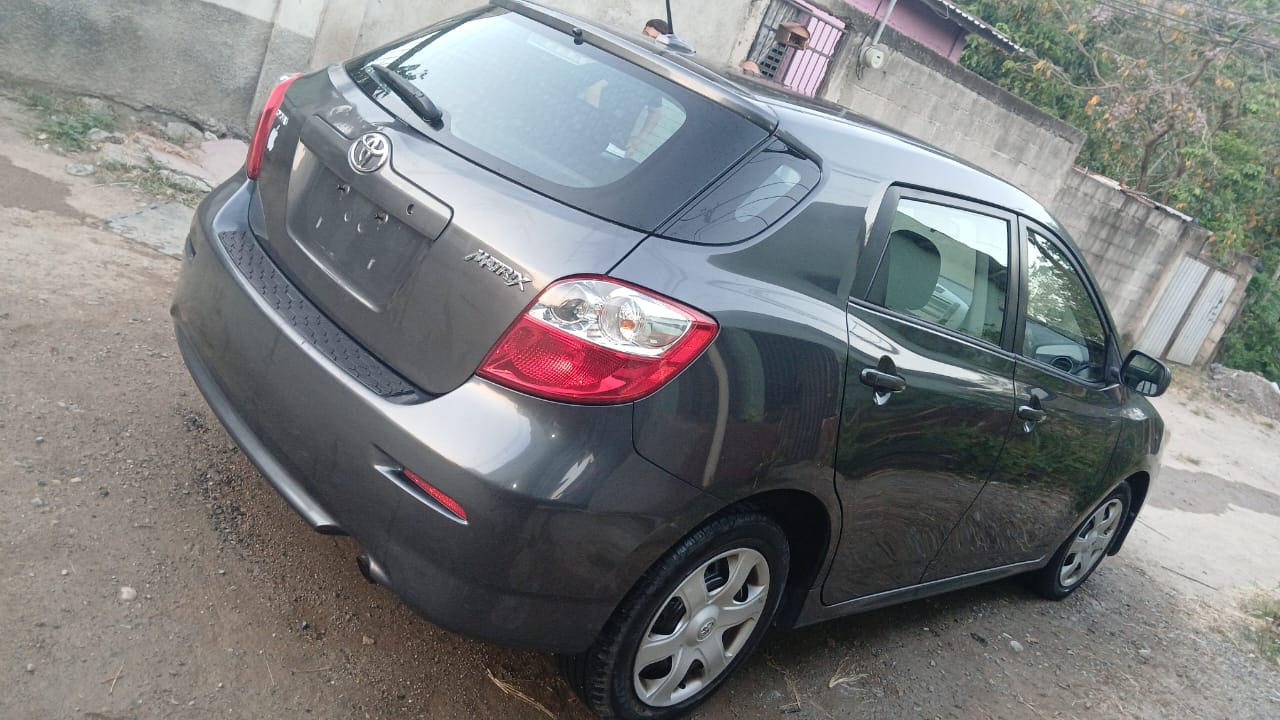 TOYOTA COROLLA MATRIX 2009