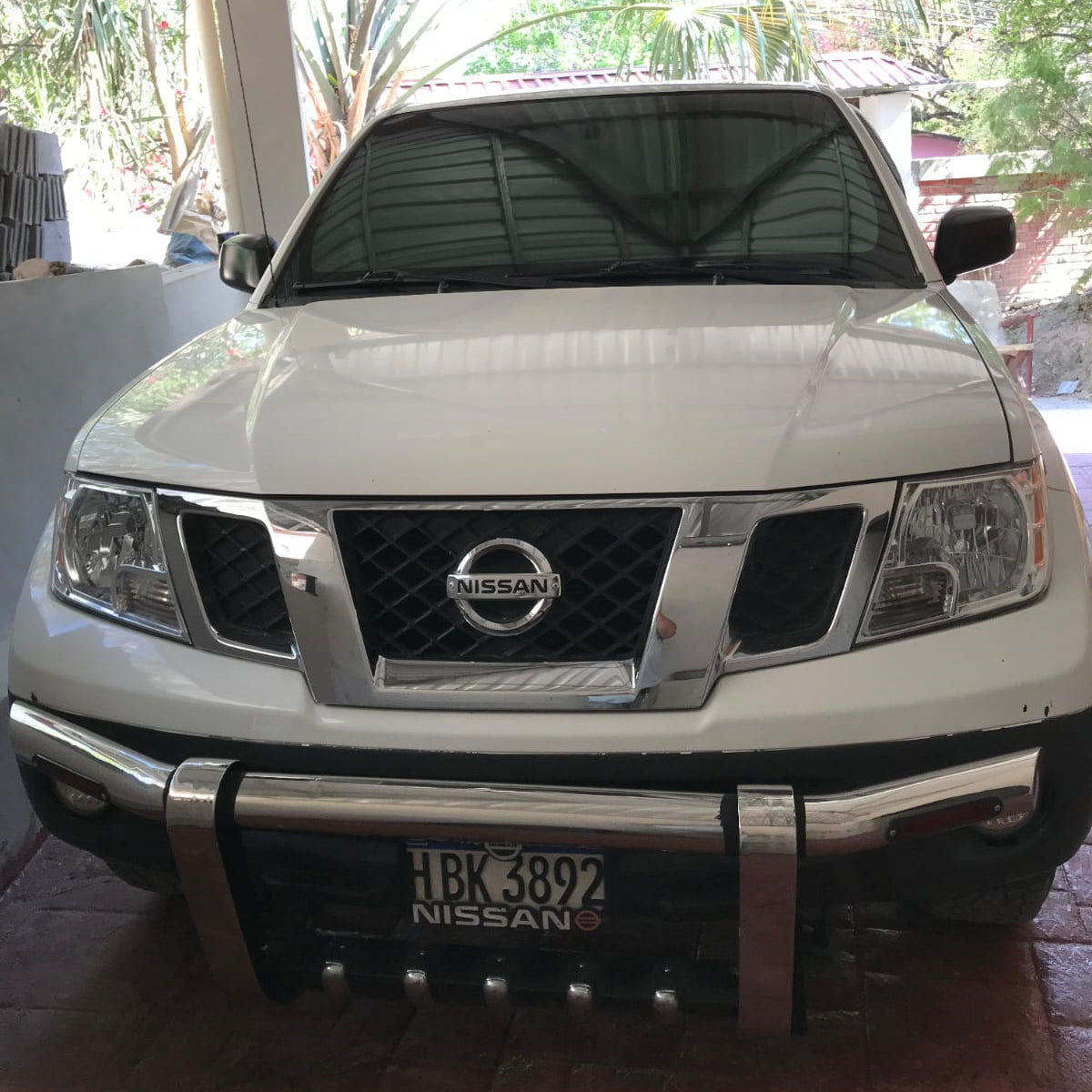NISSAN FRONTIER 2017