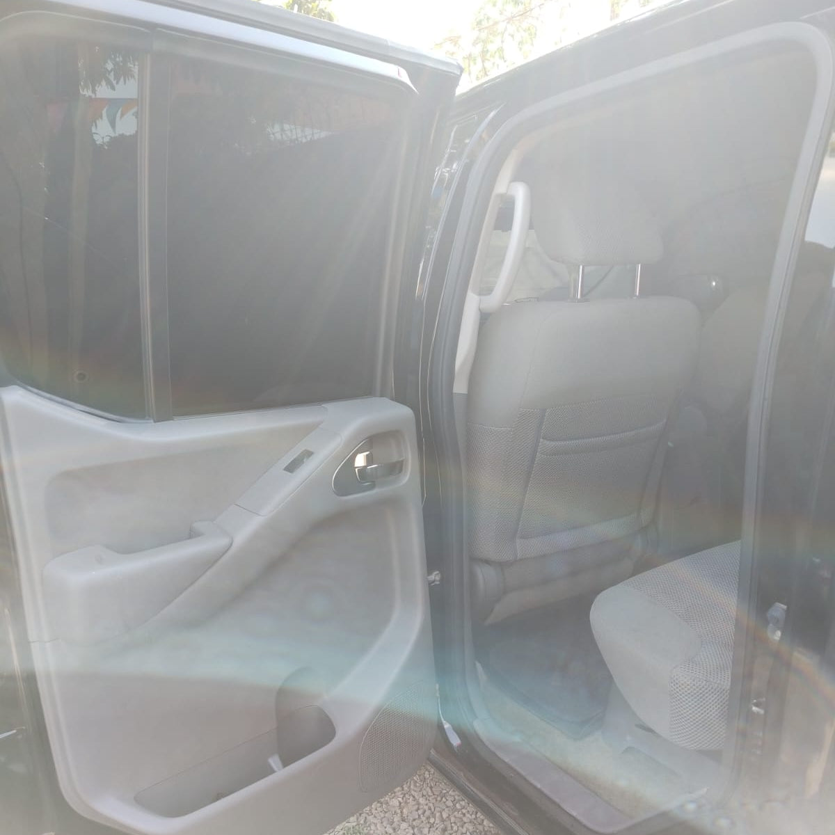 NISSAN FRONTIER 2014