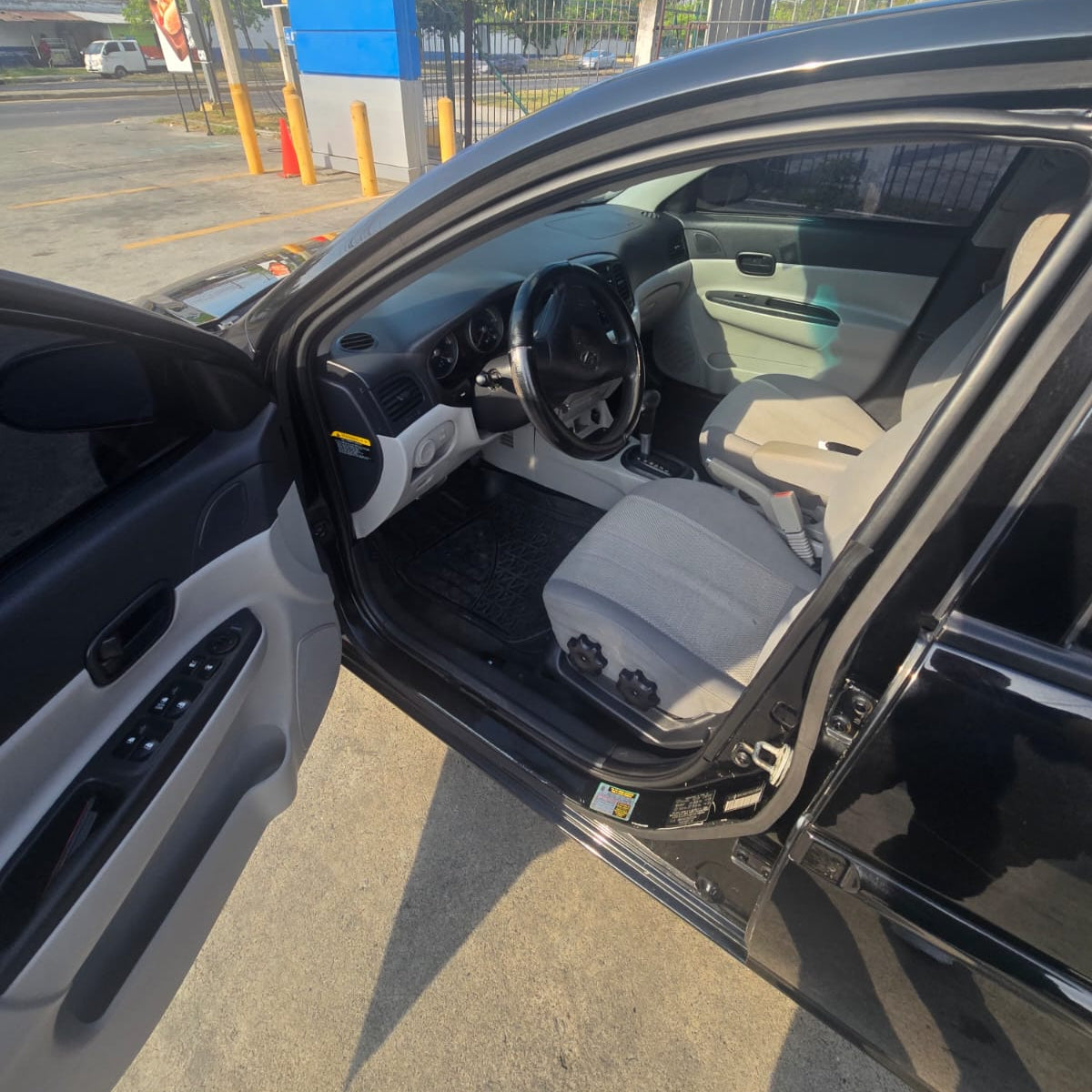 HYUNDAI ACCENT 2008