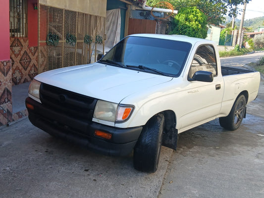 TOYOTA TACOMA 1996