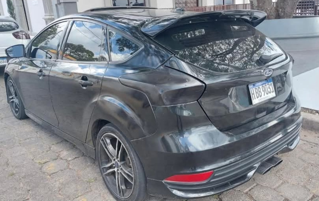 FORD FOCUS 2015