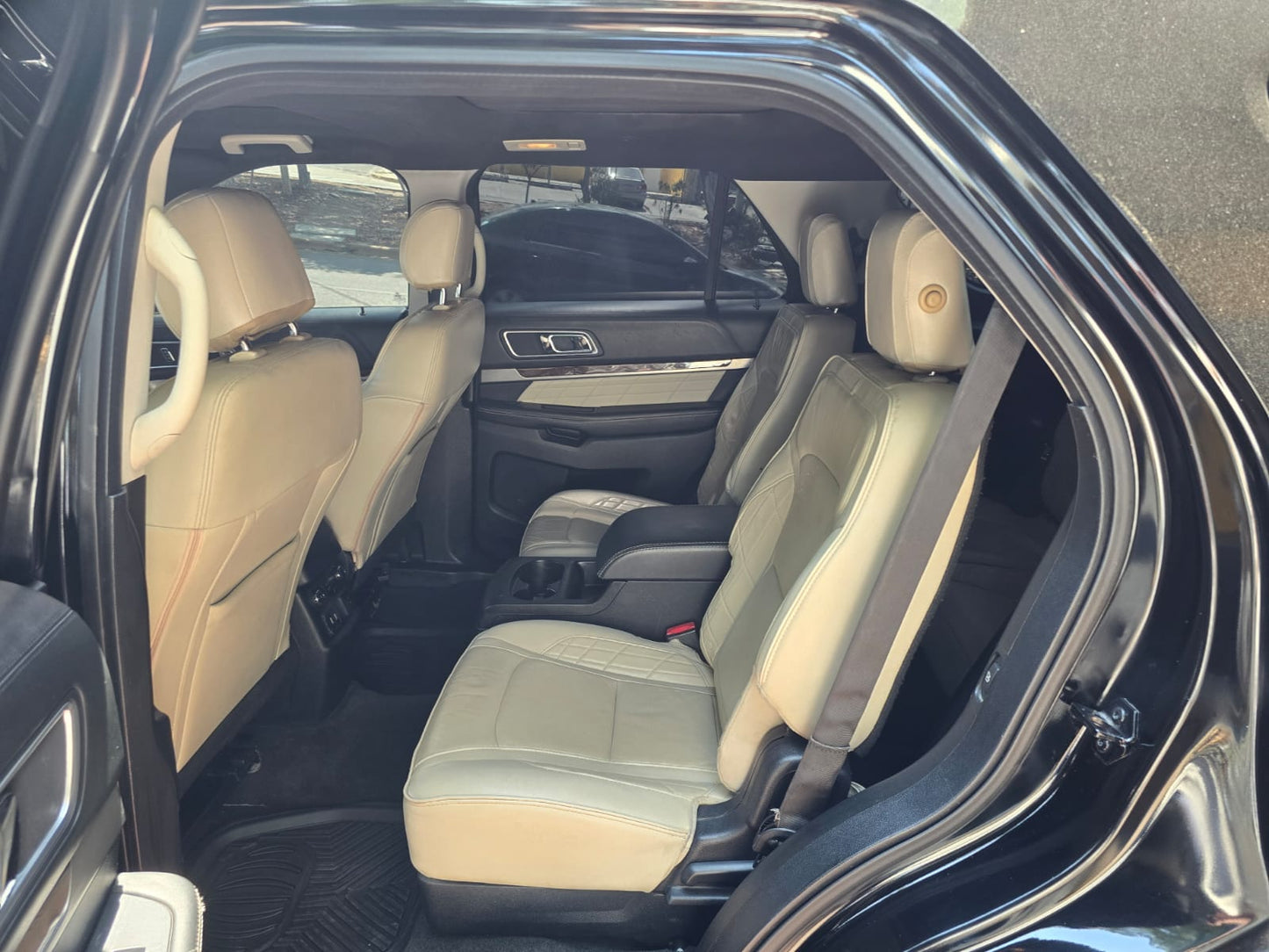 FORD EXPLORER 2016