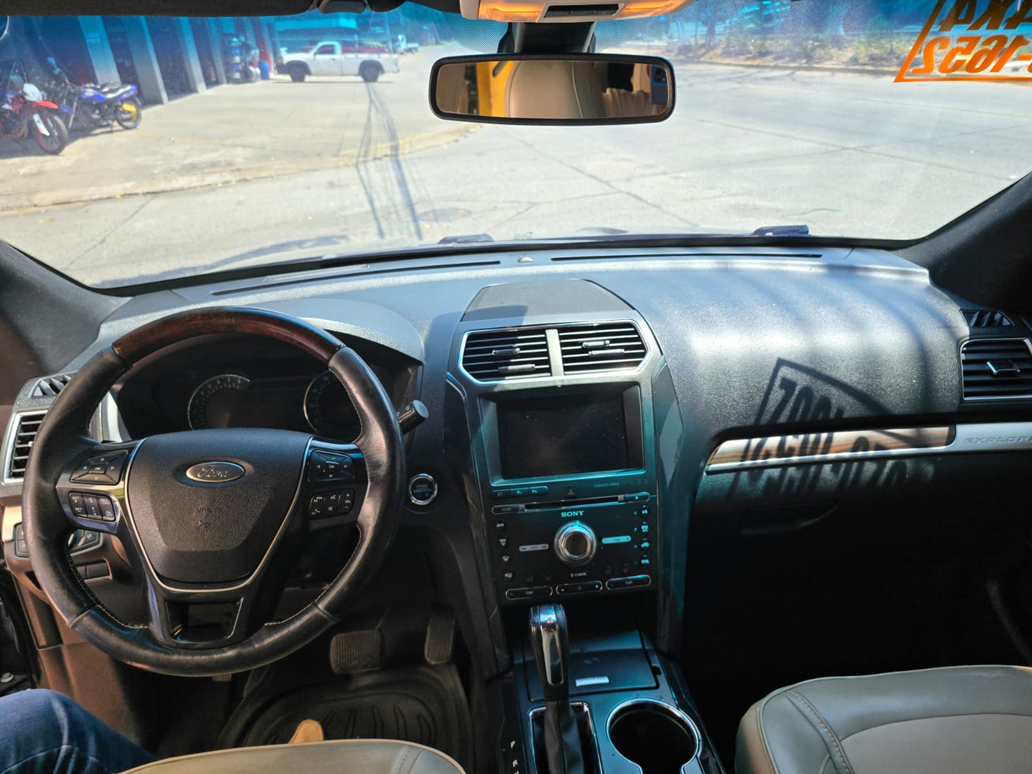 FORD EXPLORER 2016