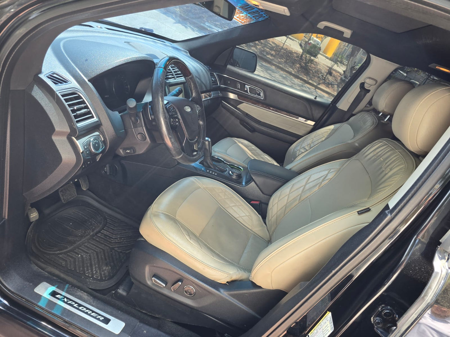 FORD EXPLORER 2016