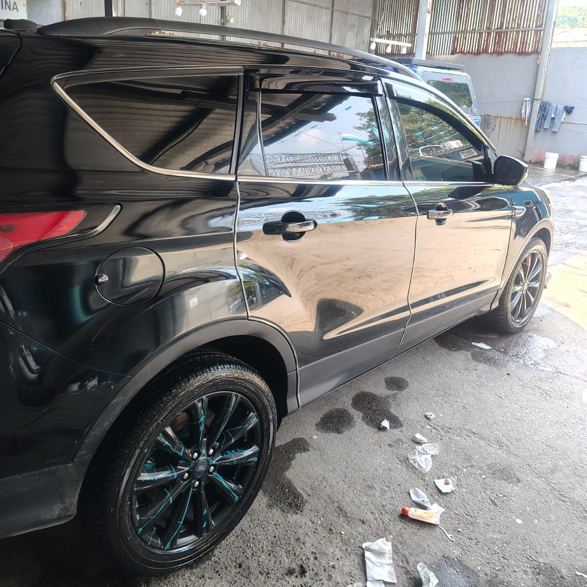 FORD ESCAPE 2017
