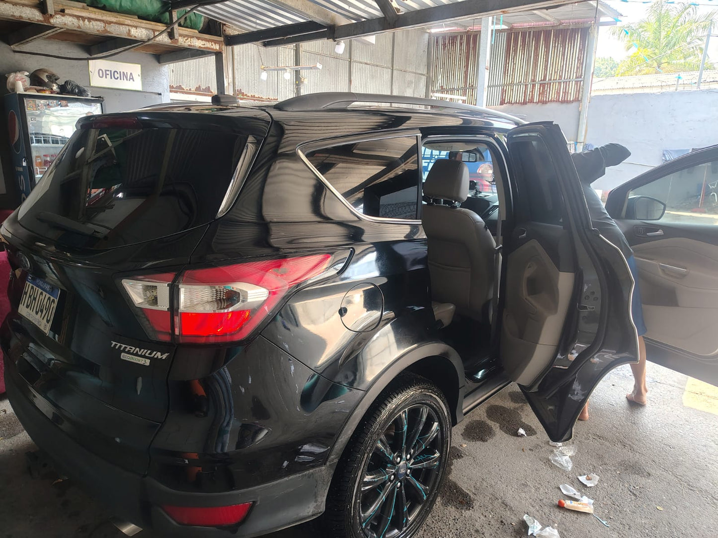 FORD ESCAPE 2017