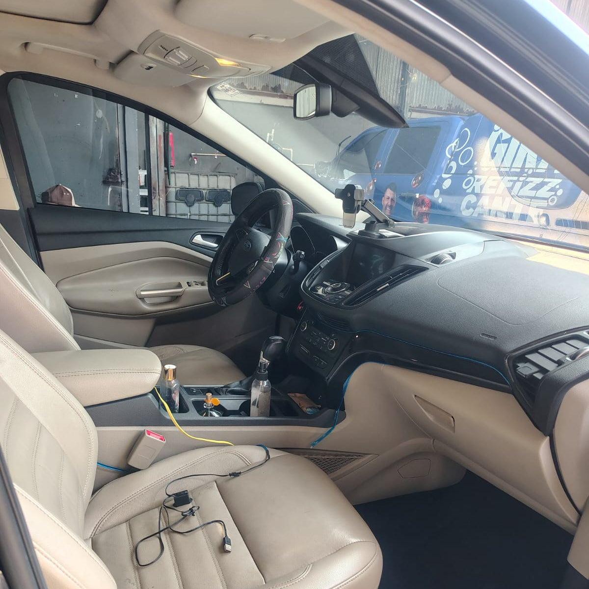 FORD ESCAPE 2017
