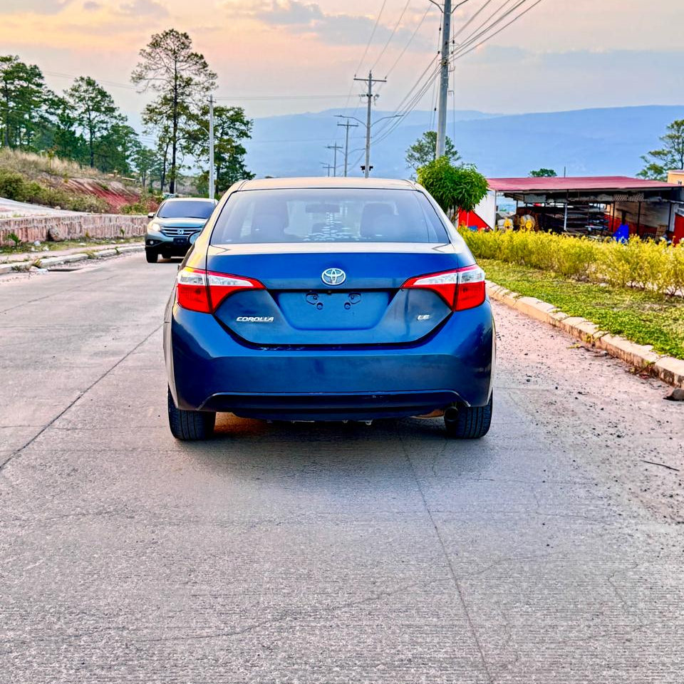 TOYOTA COROLLA 2016