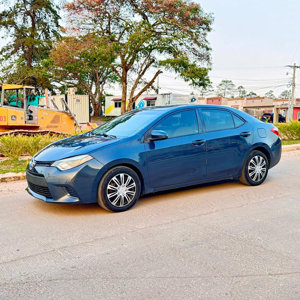 TOYOTA COROLLA 2016