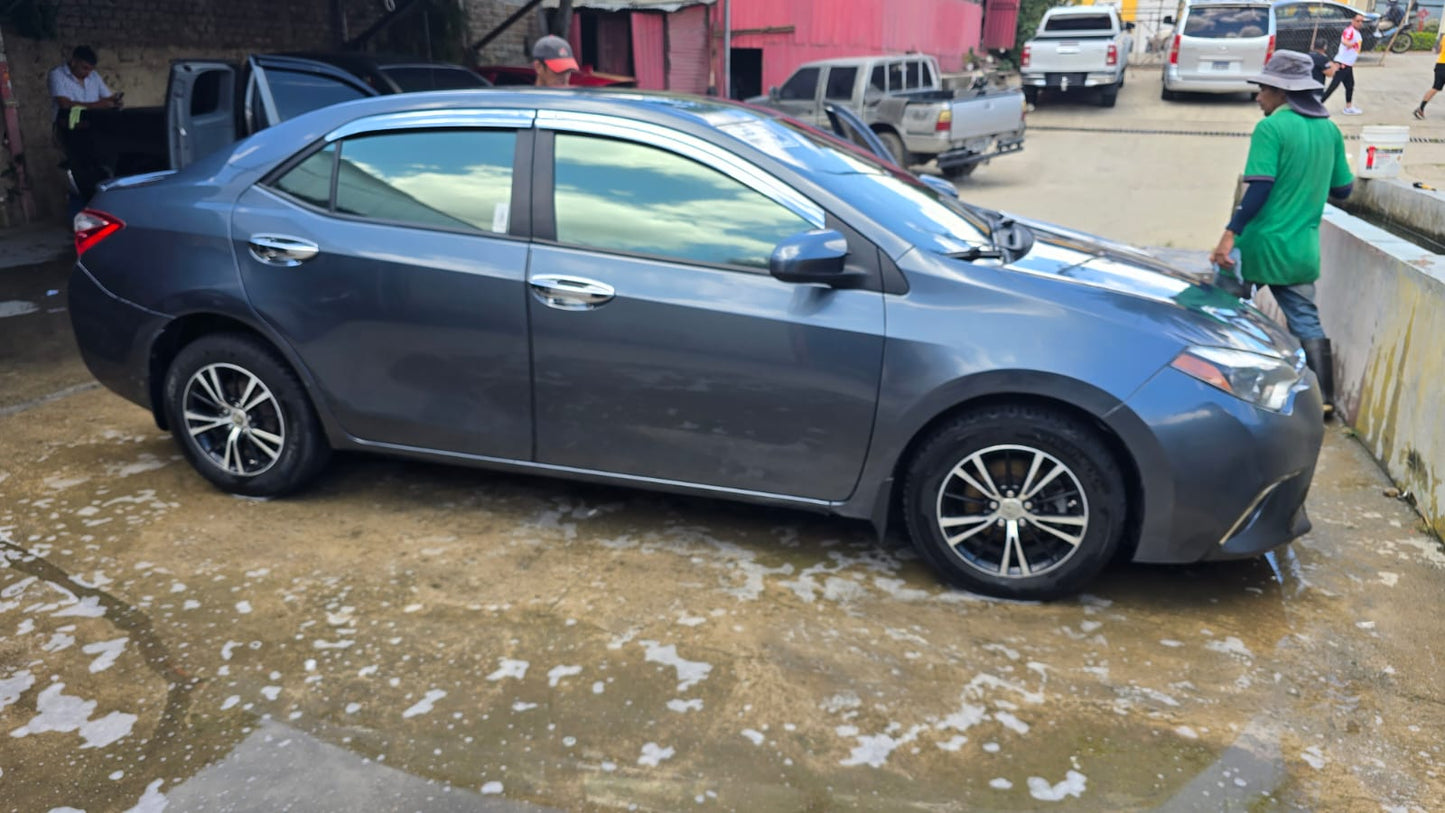 TOYOTA COROLLA 2016