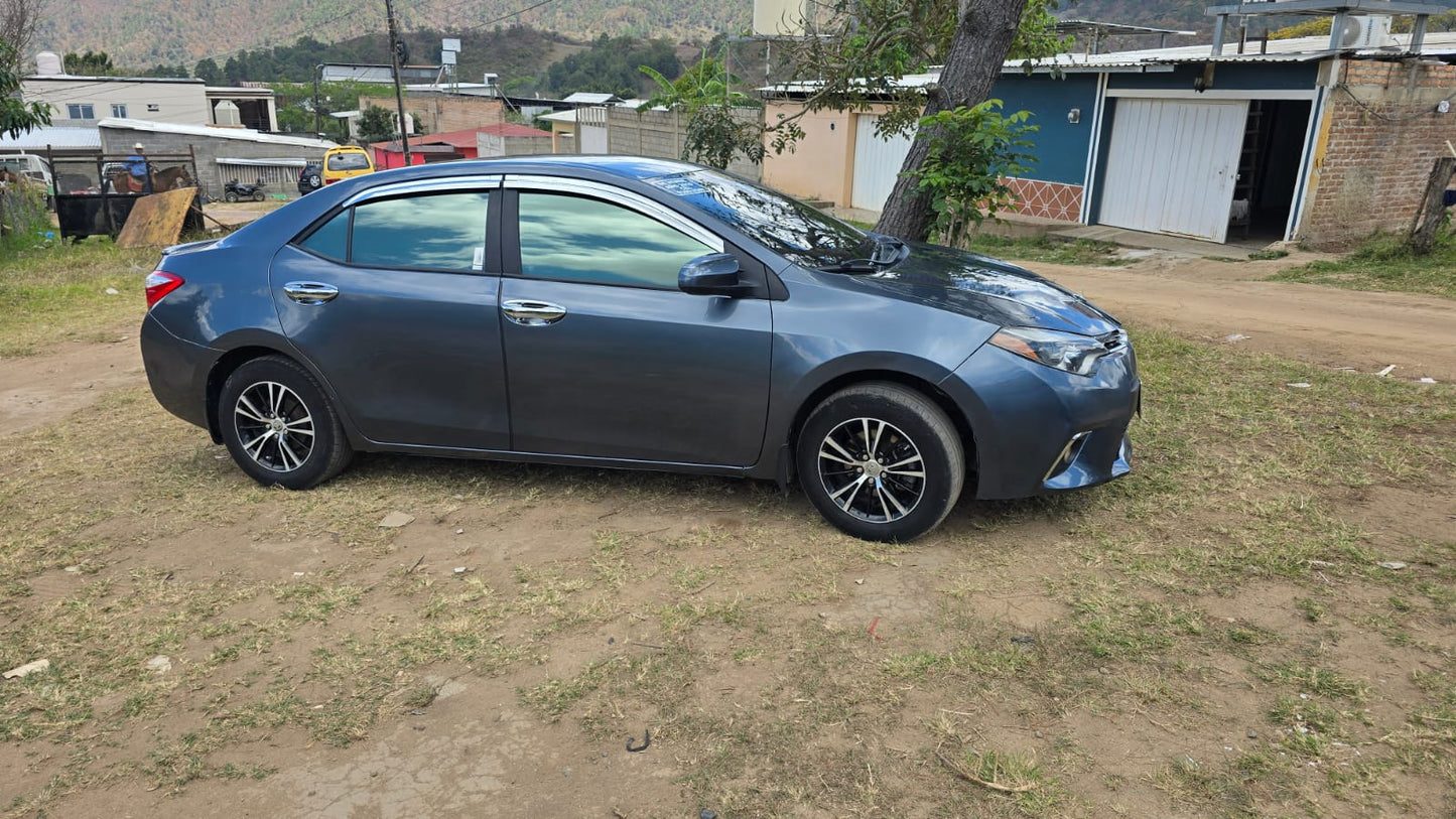 TOYOTA COROLLA 2016