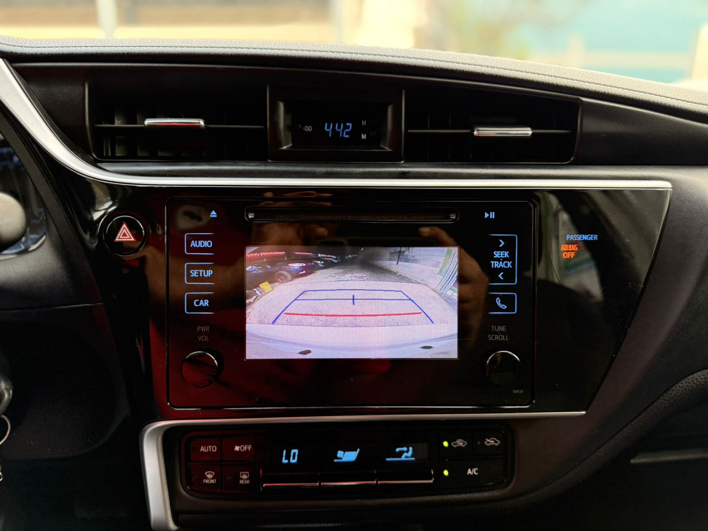 TOYOTA COROLLA 2018