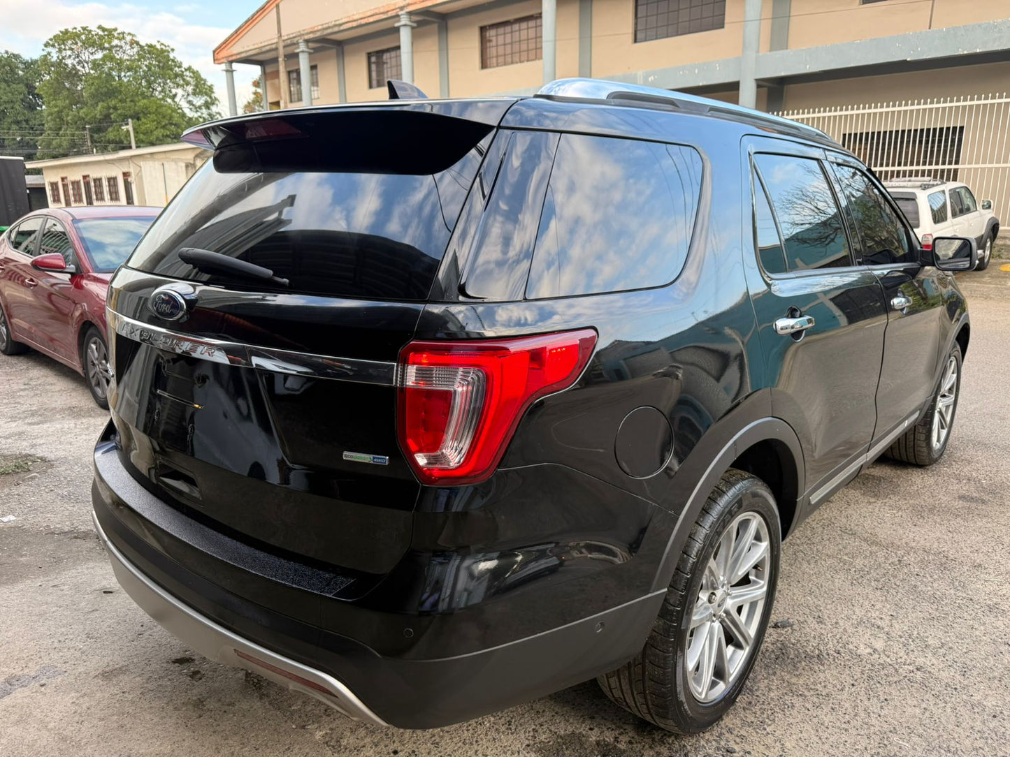 FORD EXPLORER 2017