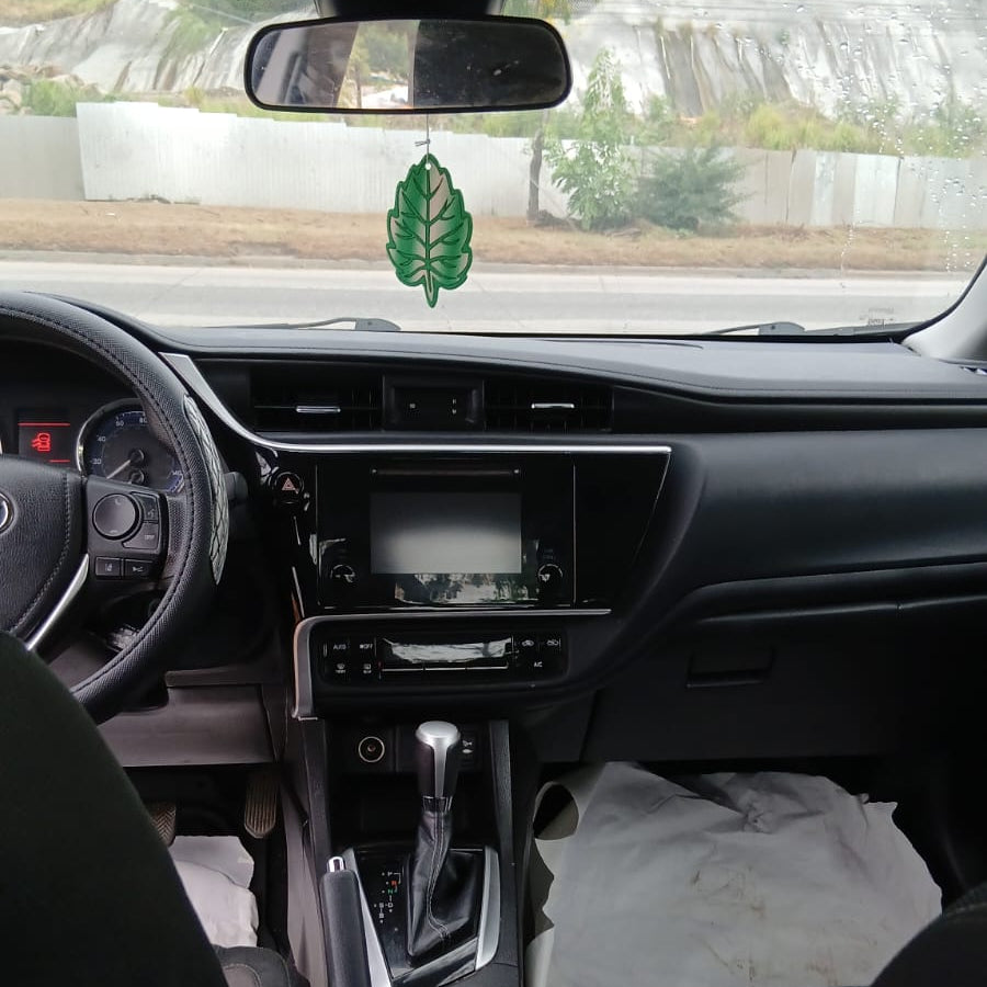 TOYOTA COROLLA 2018