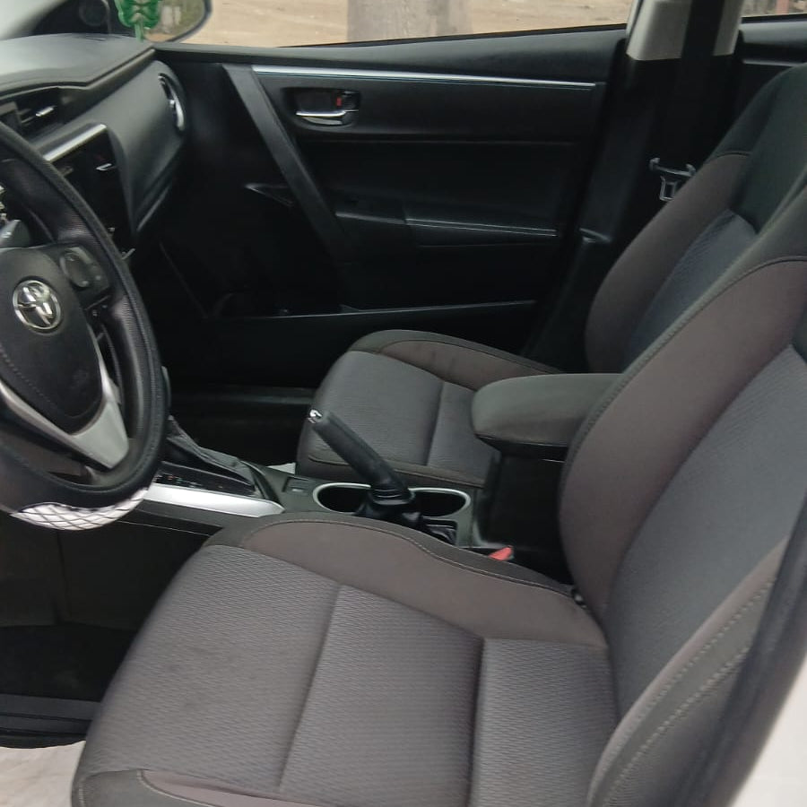 TOYOTA COROLLA 2018