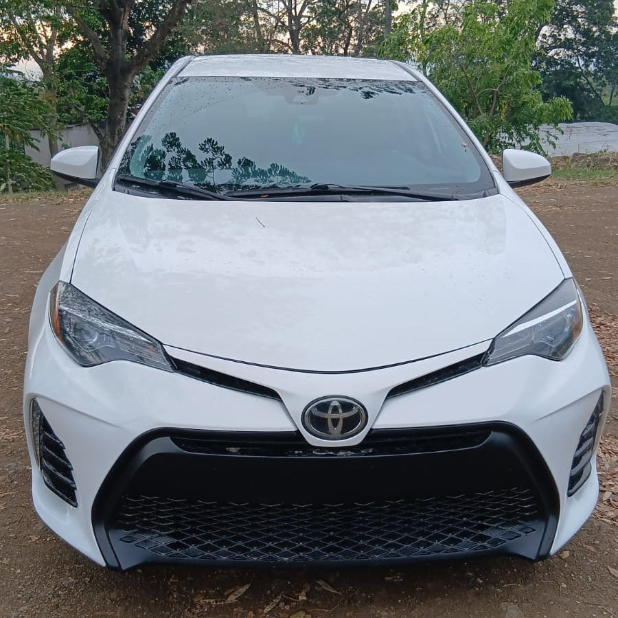 TOYOTA COROLLA 2018