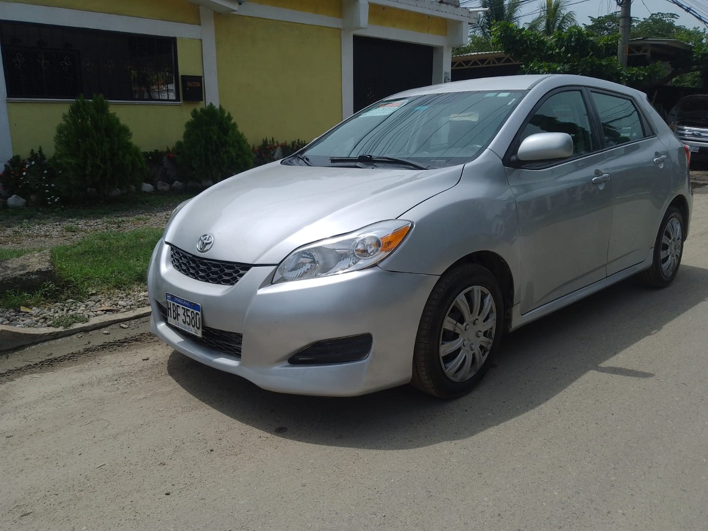TOYOTA MATRIX 2011