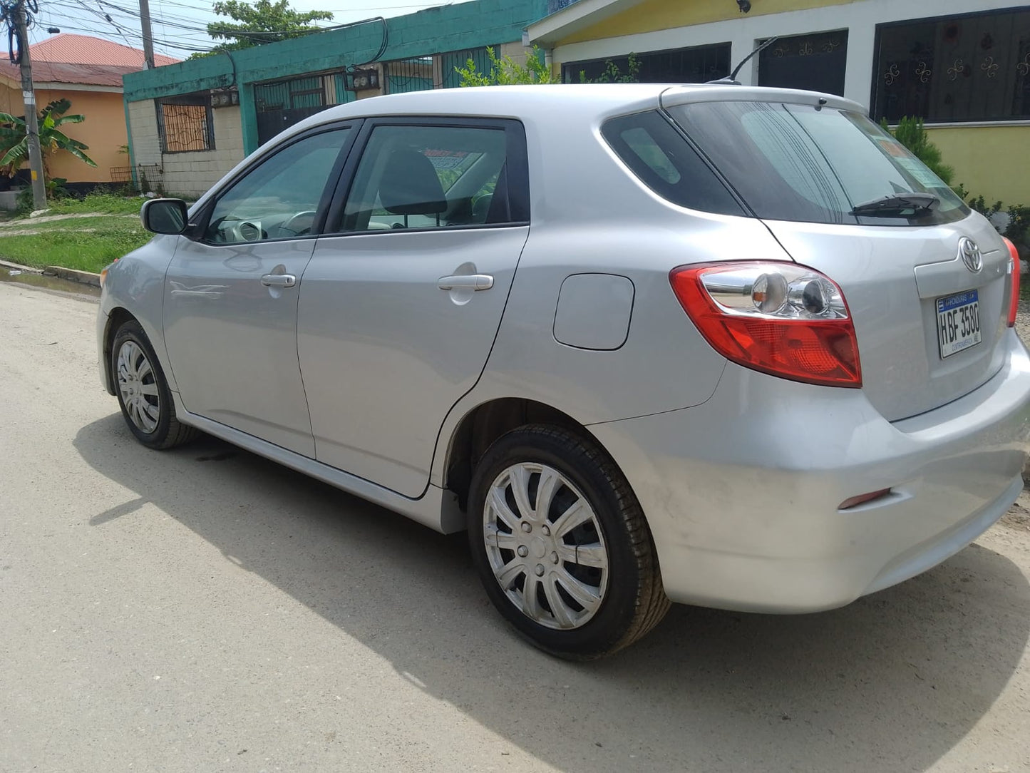TOYOTA MATRIX 2011