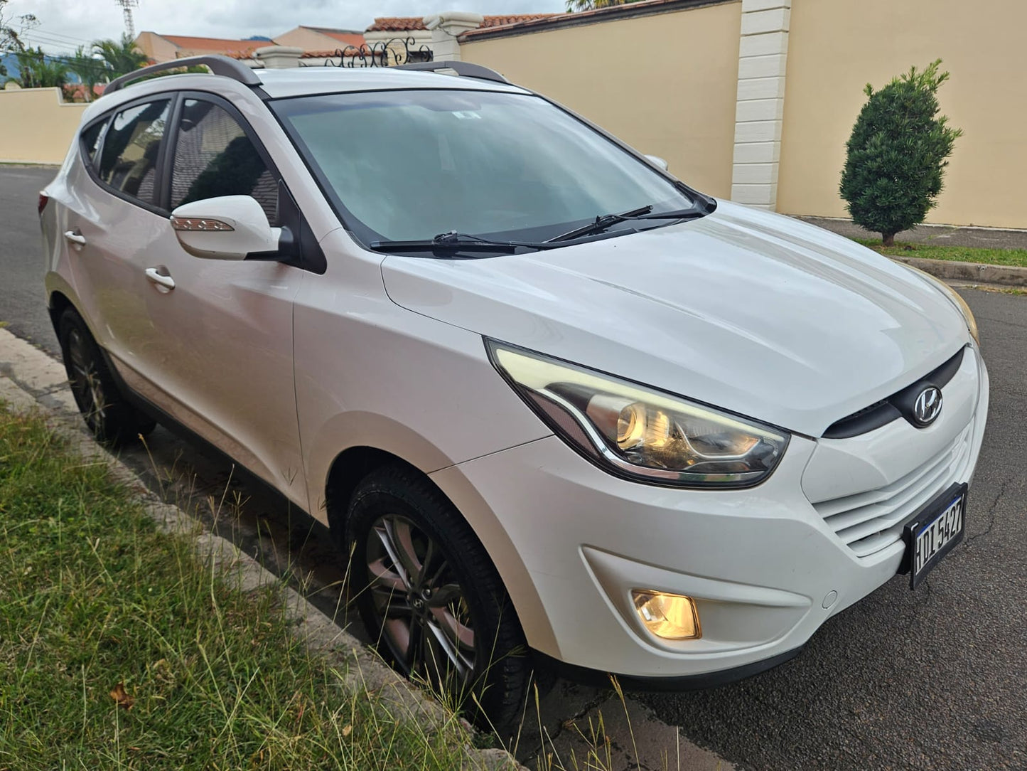 HYUNDAI TUCSON 2015