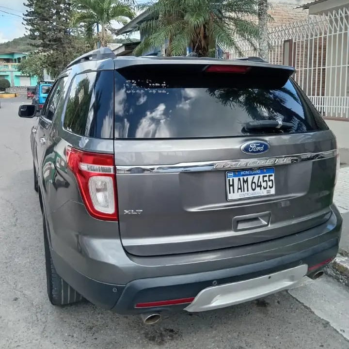 FORD EXPLORER 2012