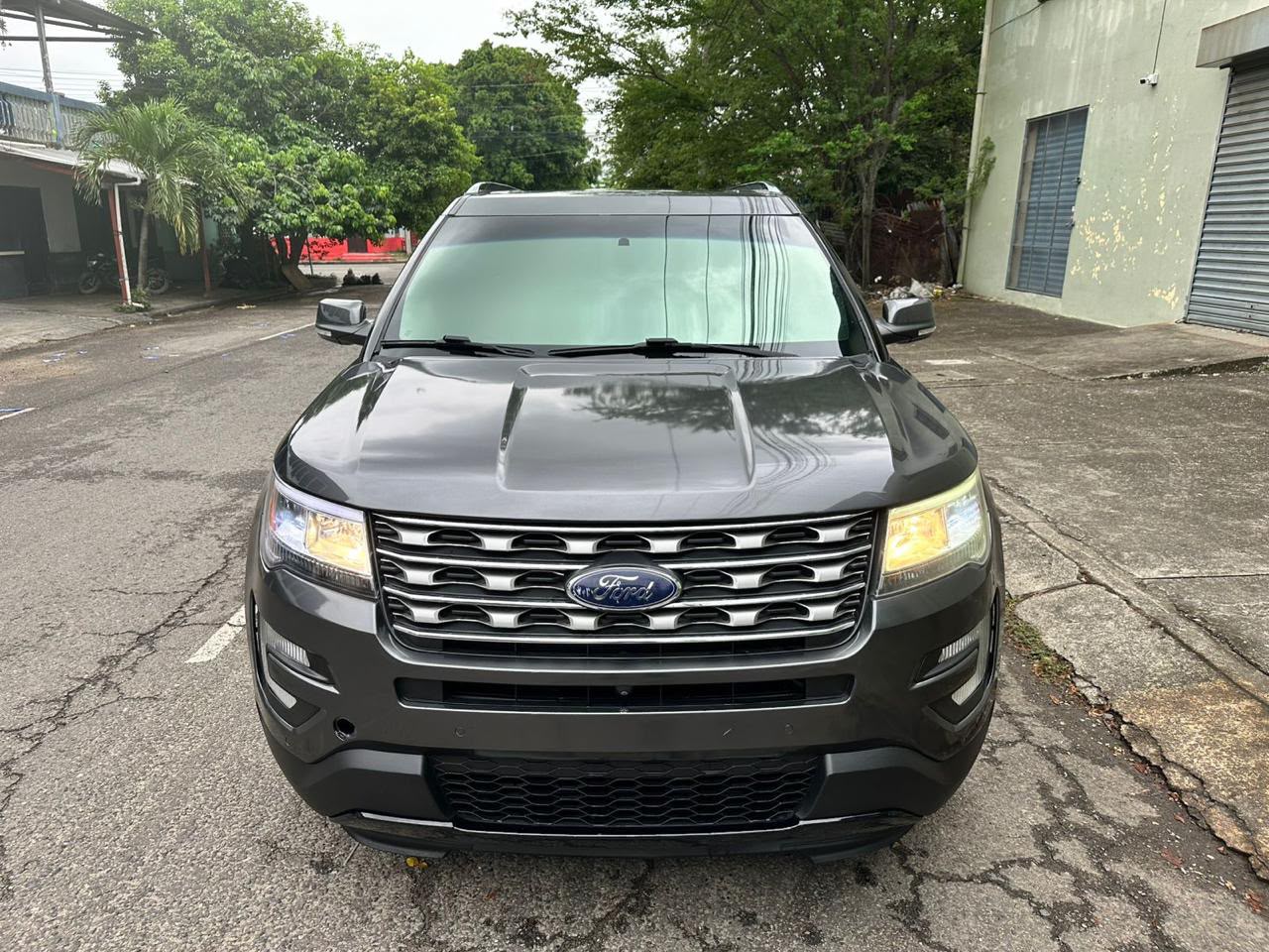 FORD EXPLORER 2016