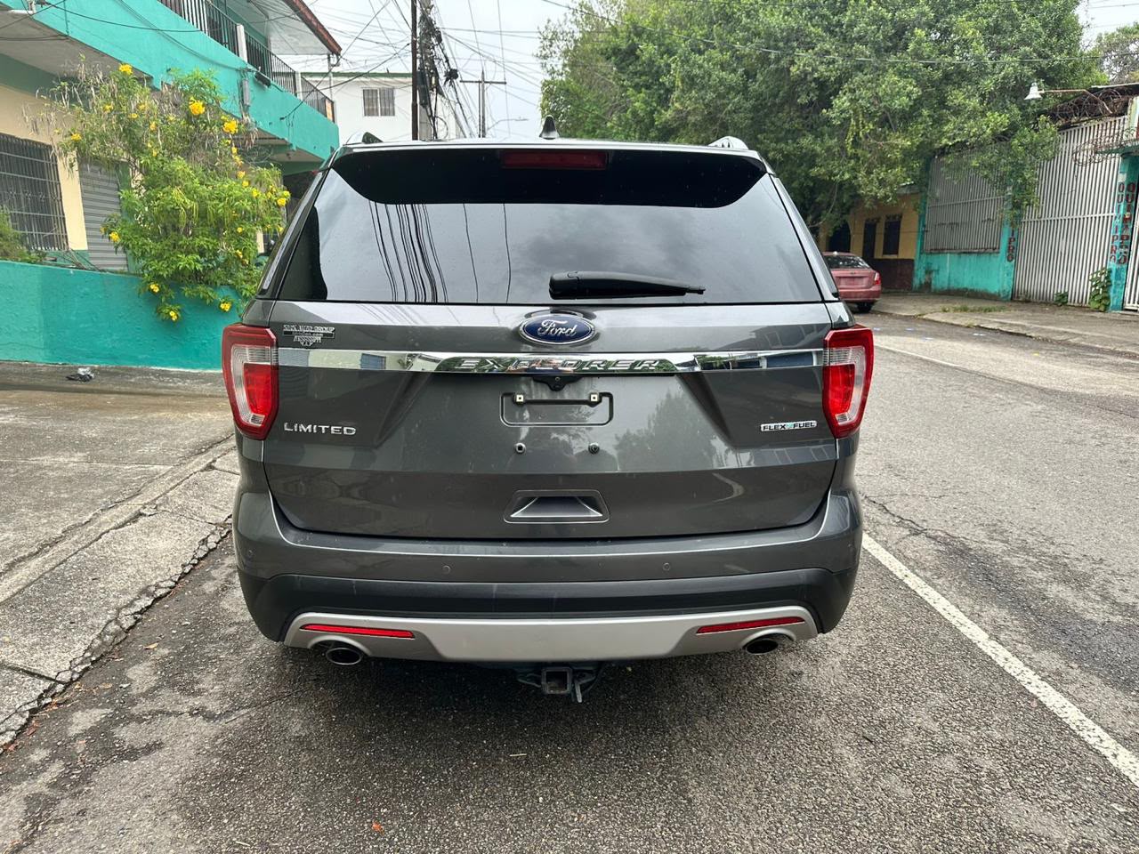 FORD EXPLORER 2016
