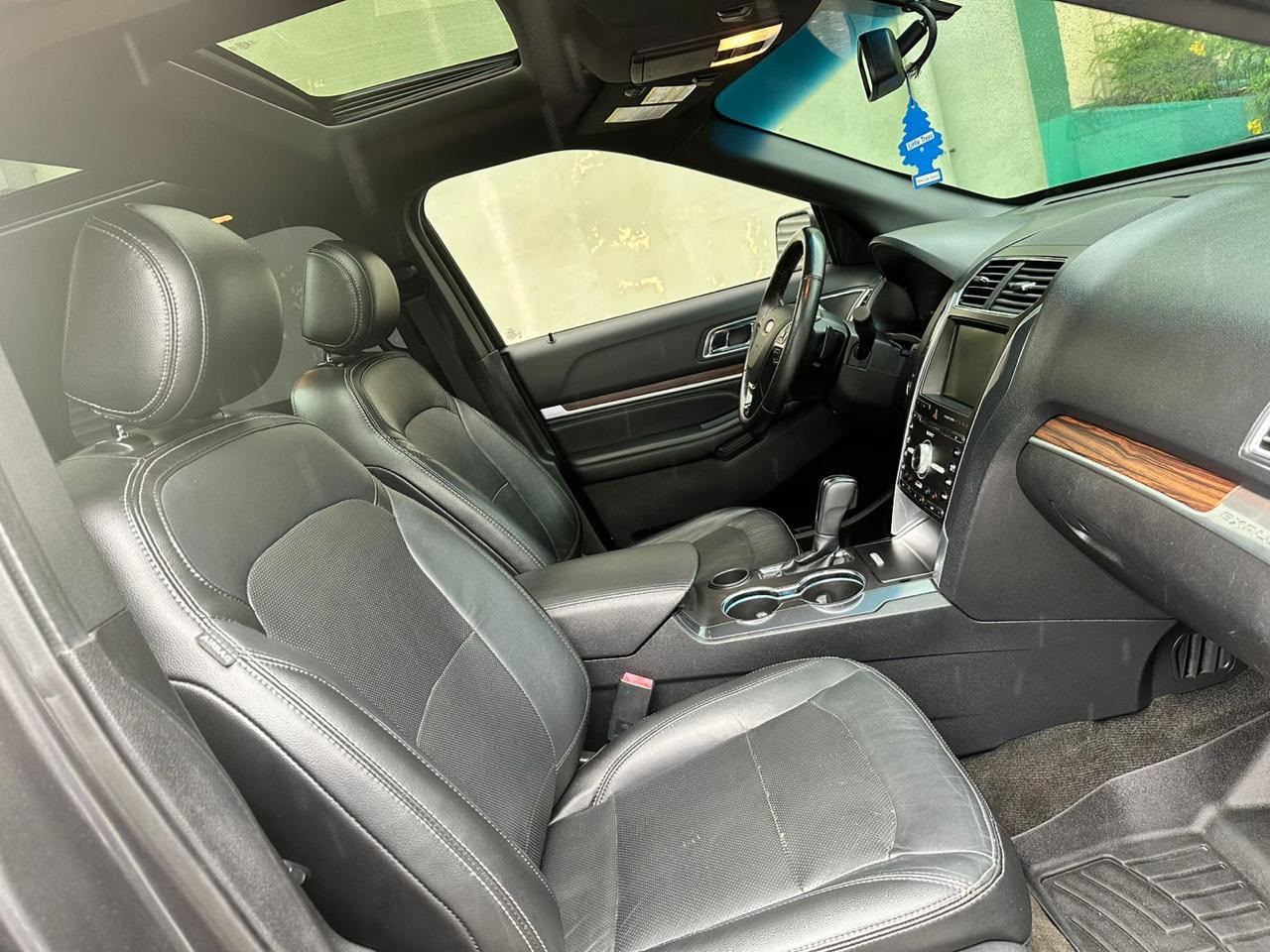 FORD EXPLORER 2016