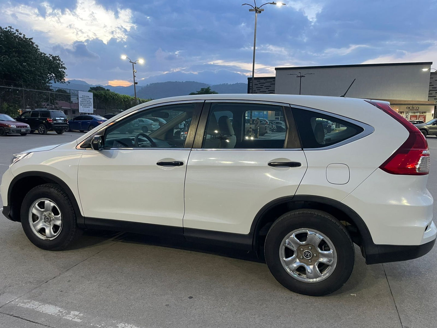 HONDA CR-V 2016