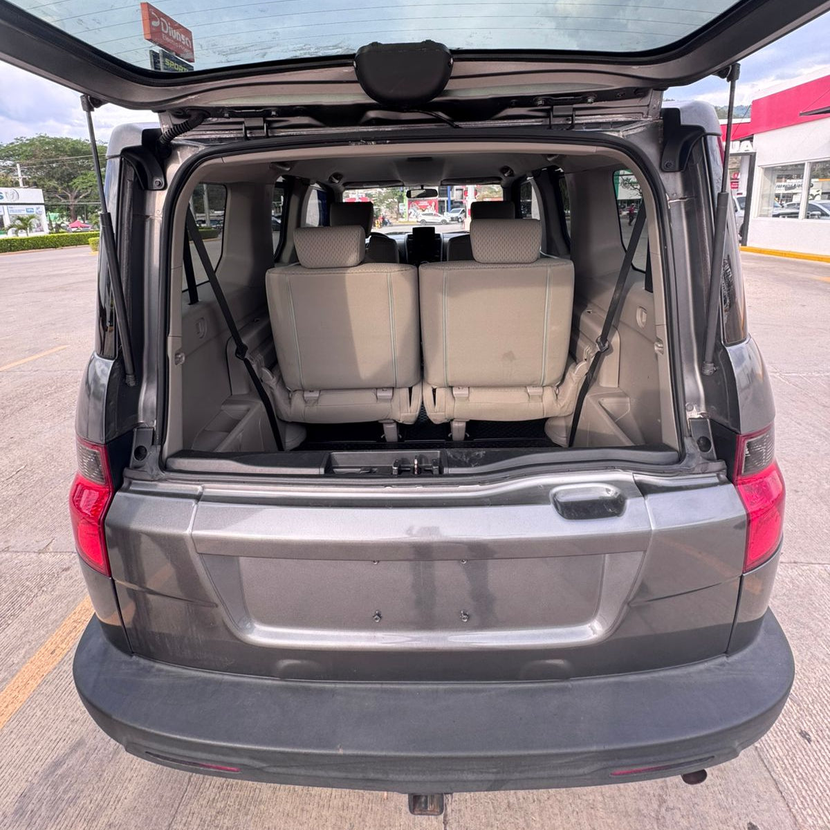 HONDA ELEMENT 2011