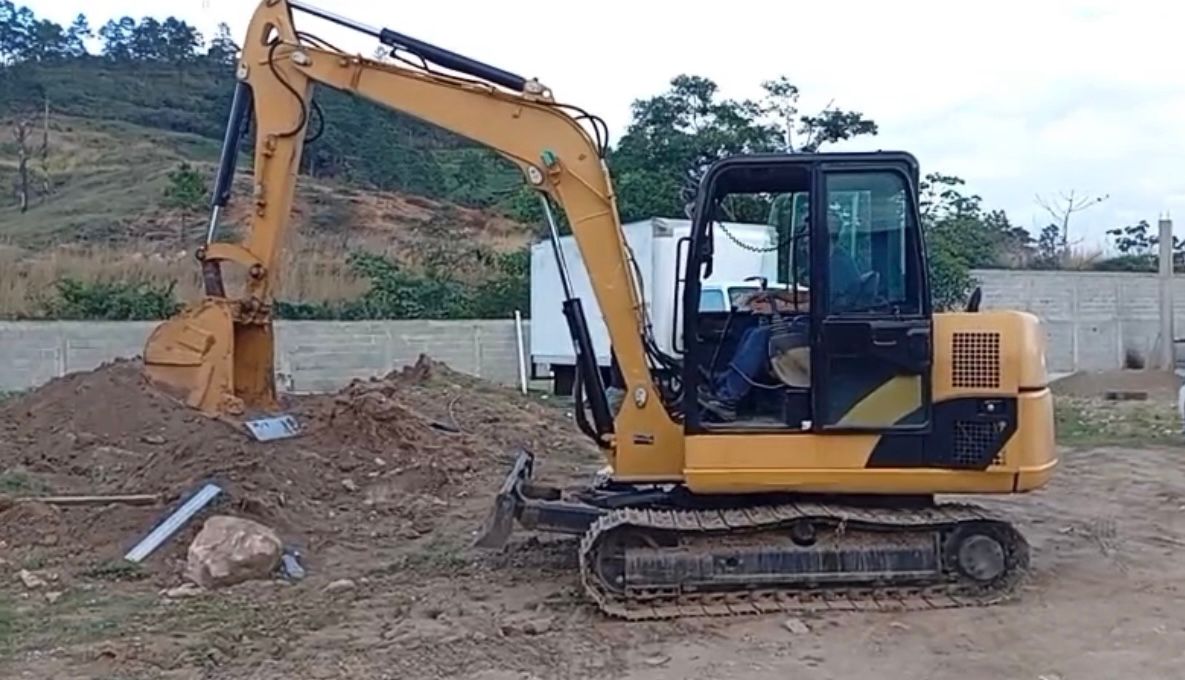 CATERPILLAR 306D 2012