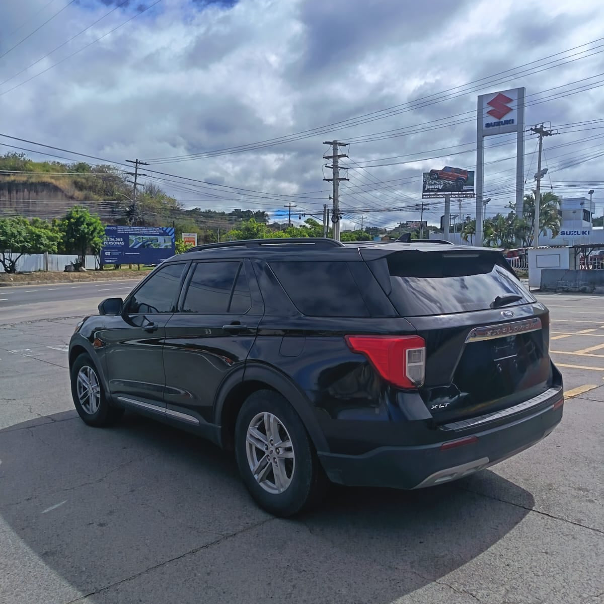 FORD EXPLORER 2020