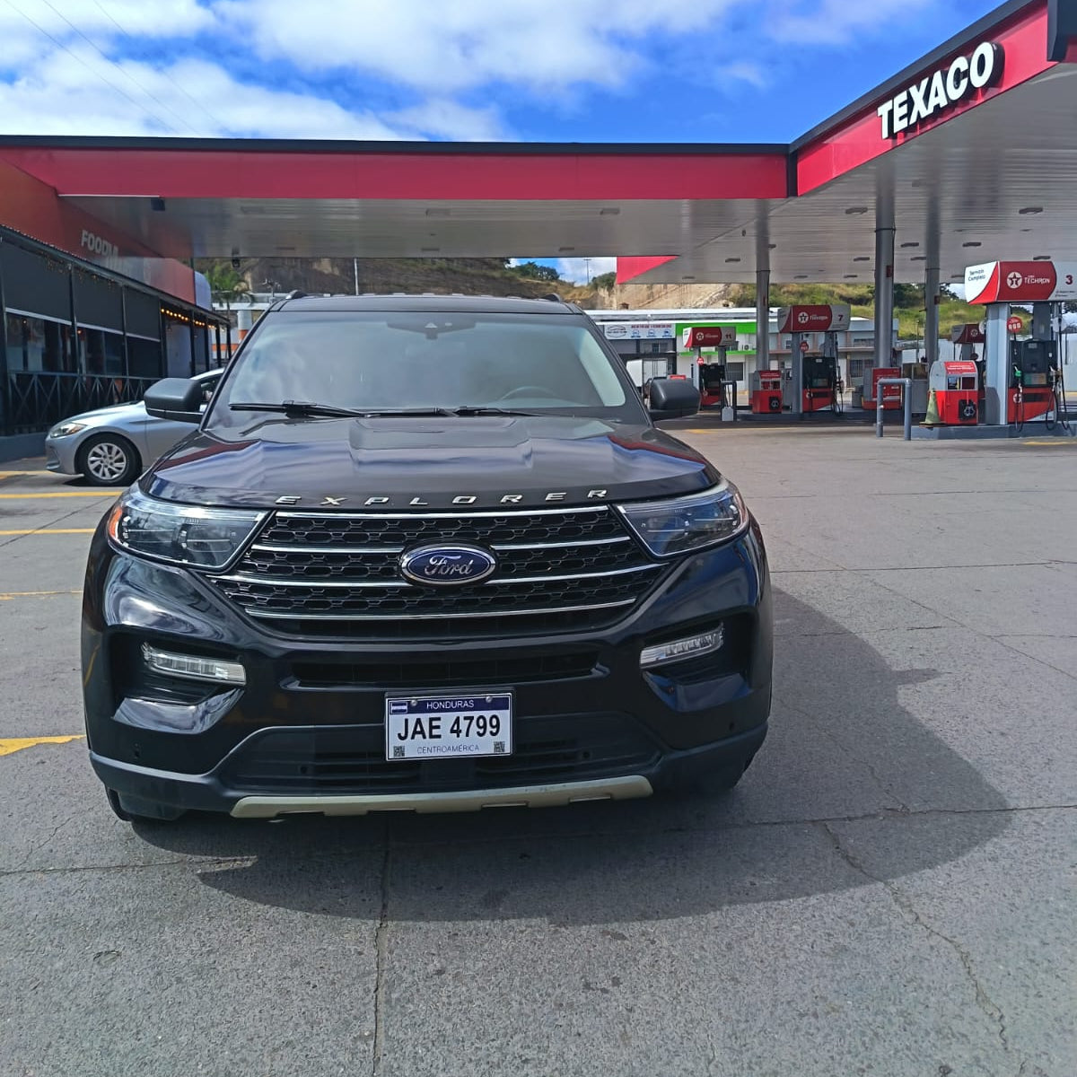 FORD EXPLORER 2020