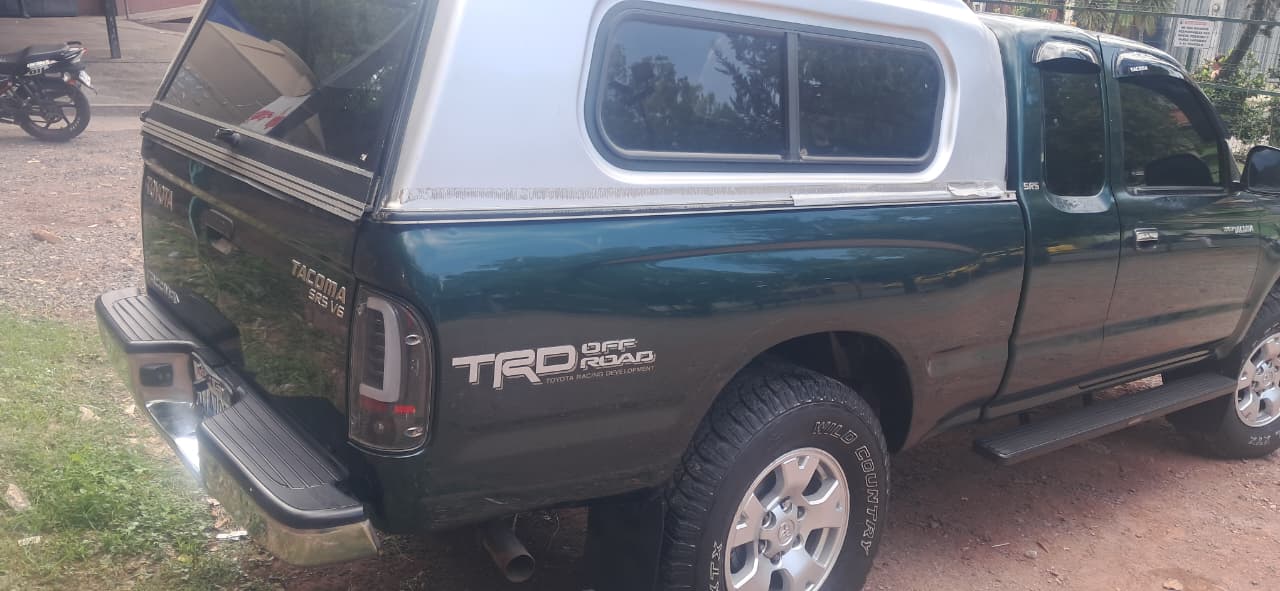 TOYOTA TACOMA 1999