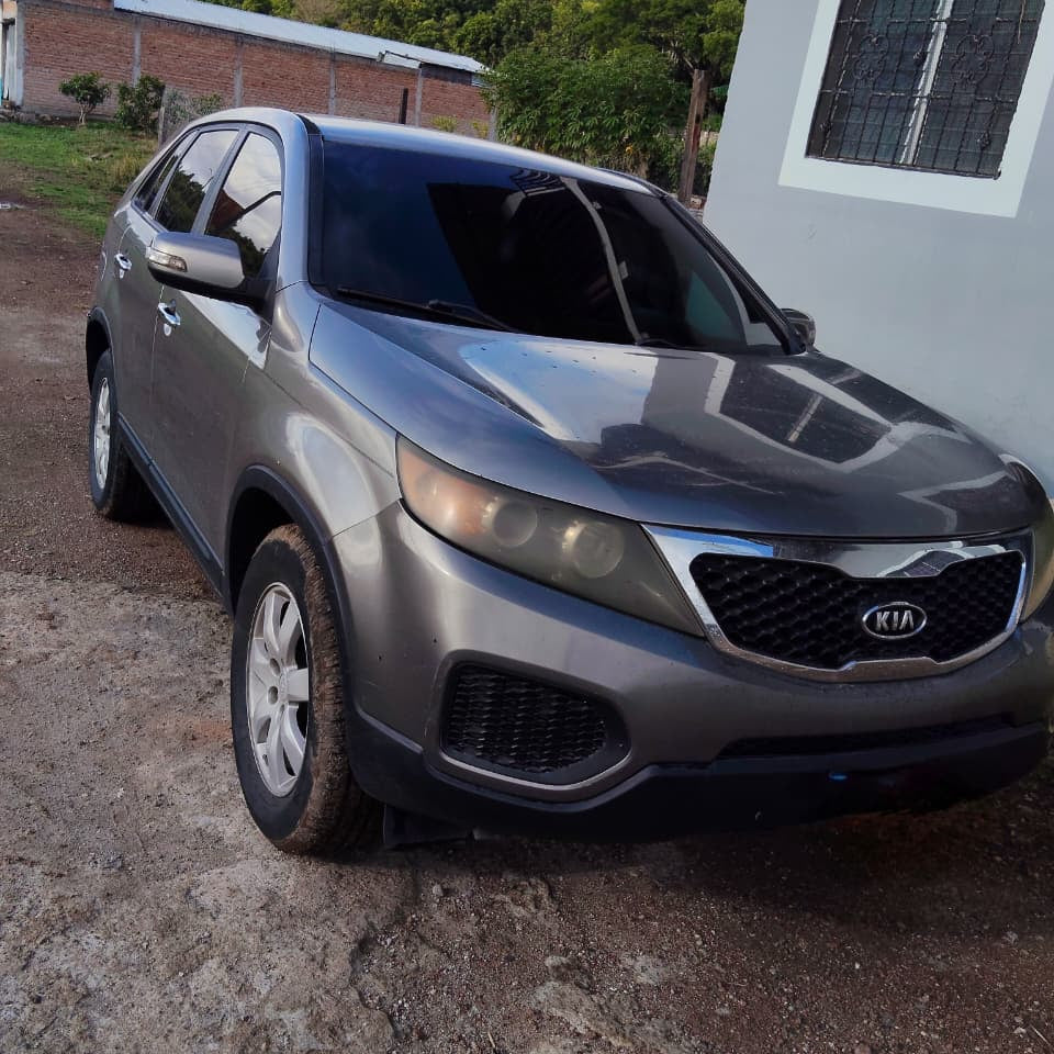 KIA SORENTO 2011