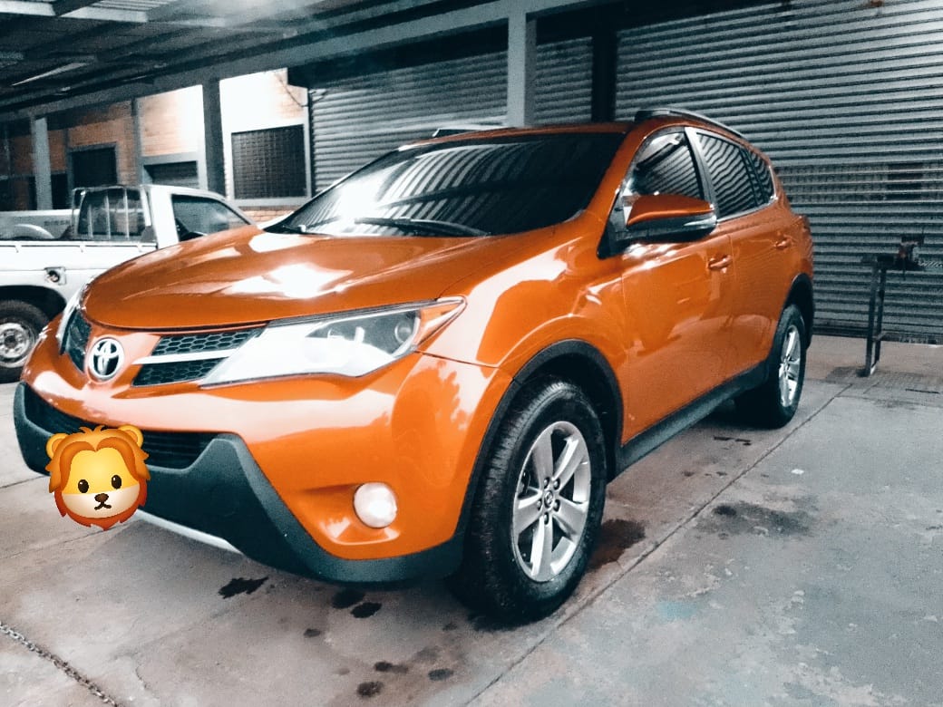 TOYOTA RAV4 2015