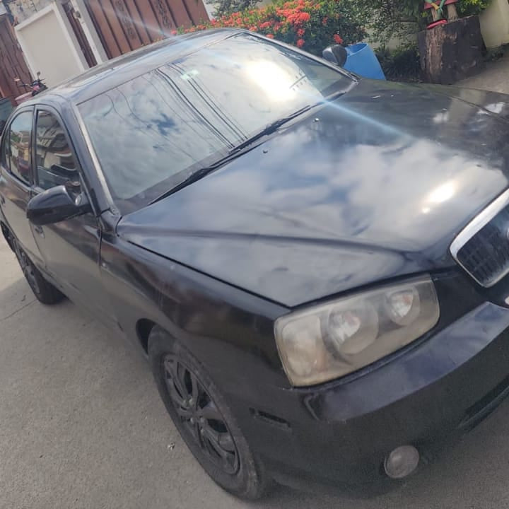 HYUNDAI ELANTRA 2003